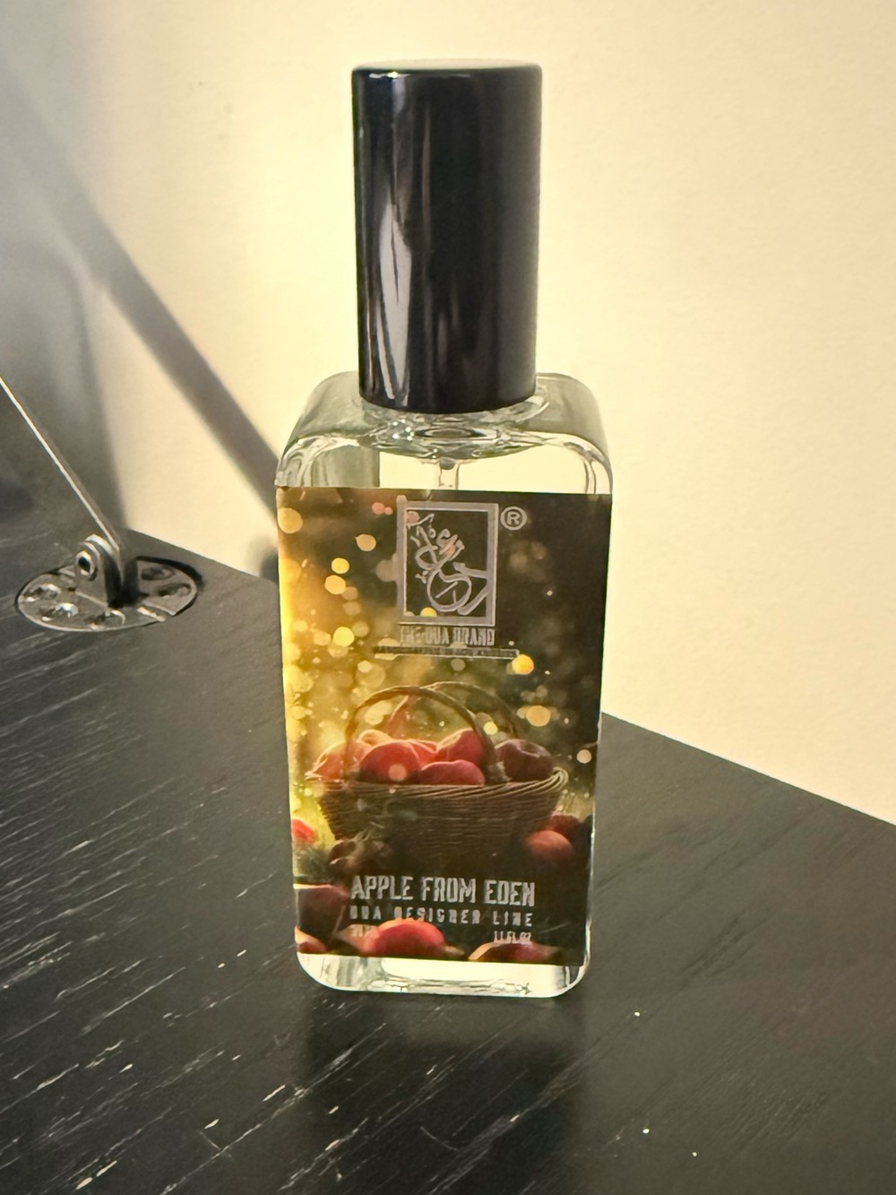The Dua Brand Apple From Eden 34mL
